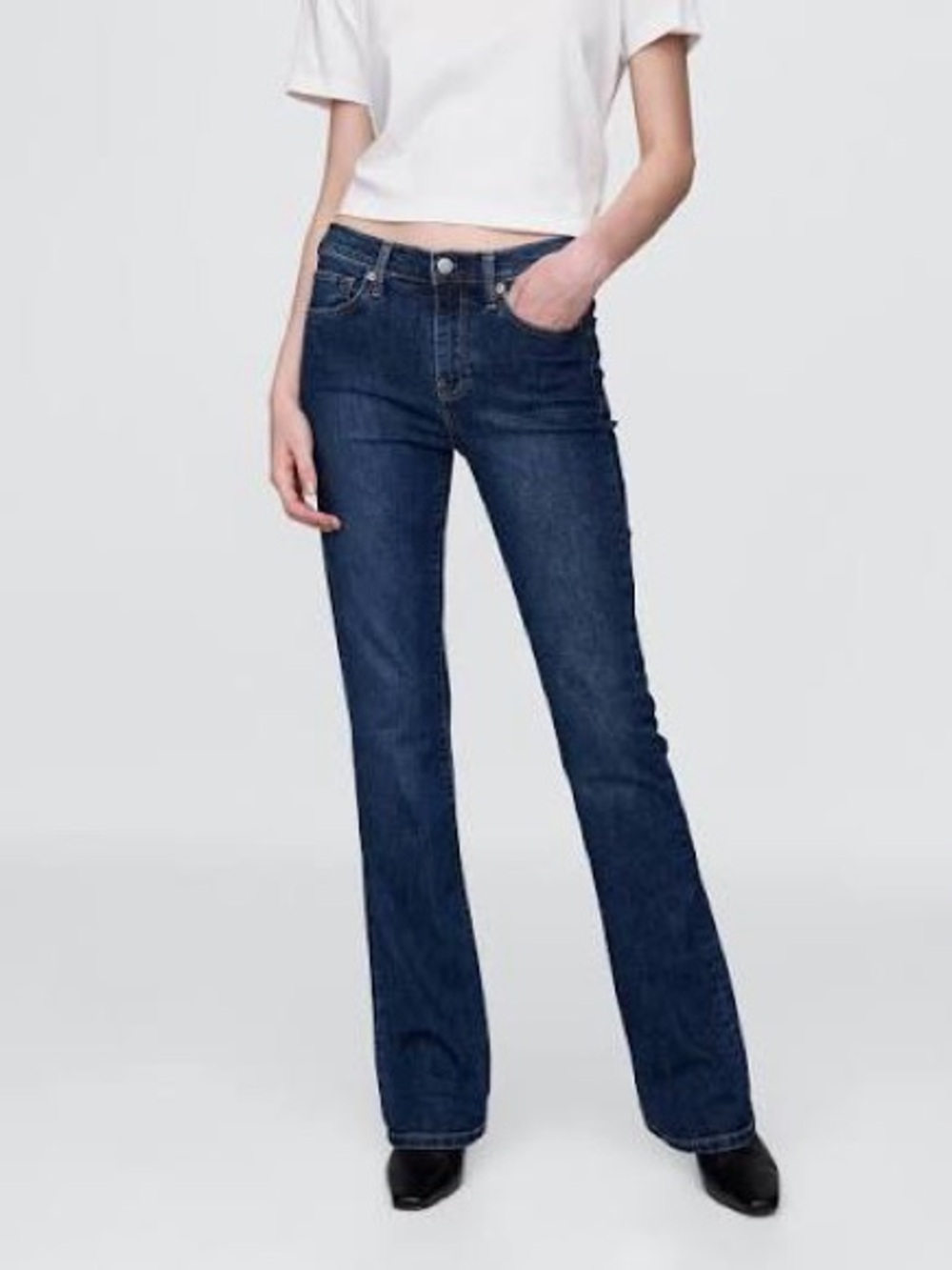 GAP Women's Baby Bootcut Jeans Midrise